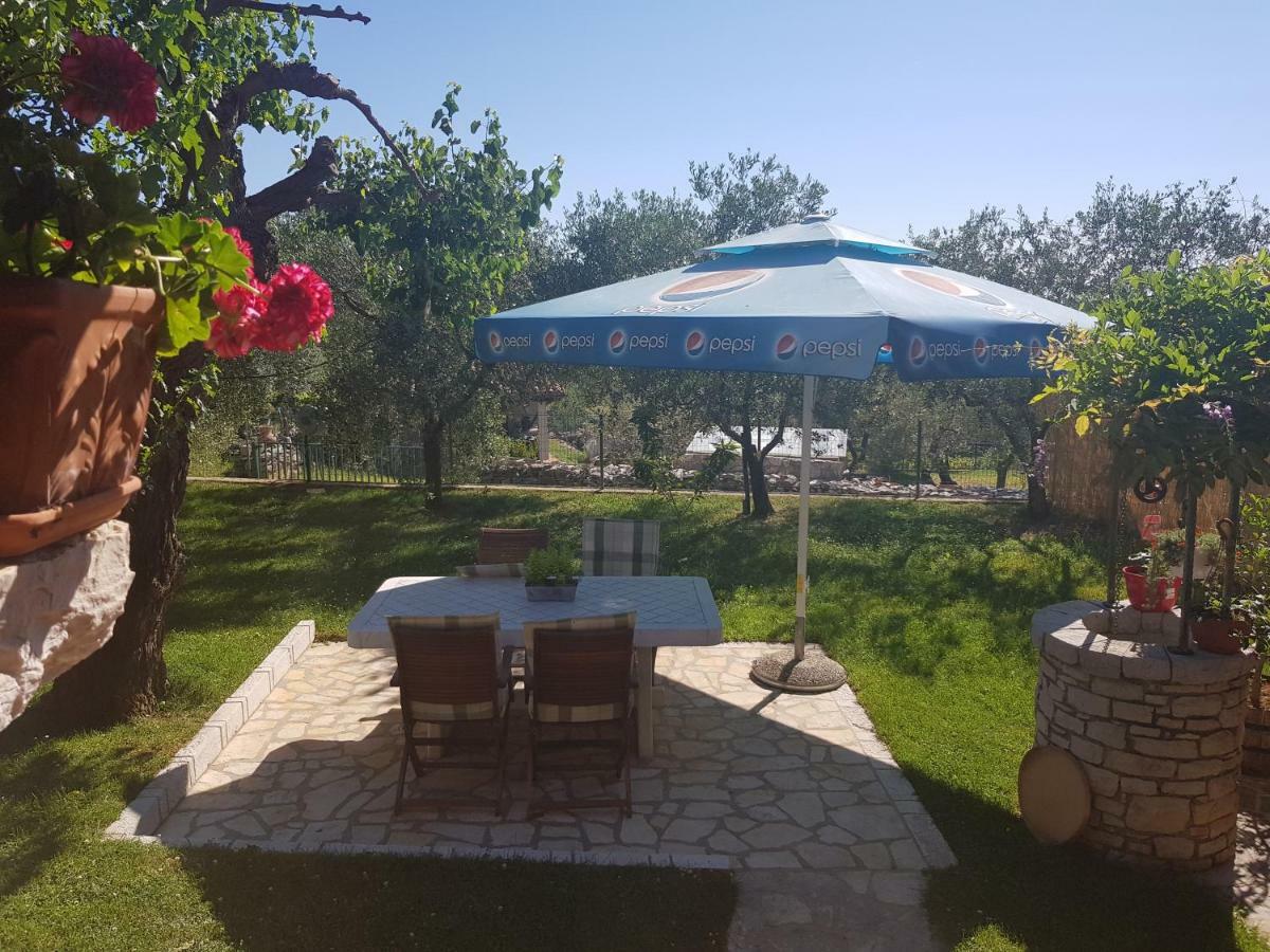 Casa Istria Villa Buje Luaran gambar